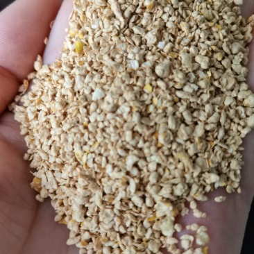 厂家直销促生长易吸收的大豆粕牛羊饲料优质豆粕小料
