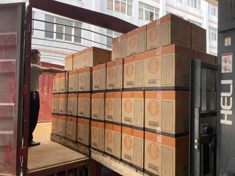 乐嫂纯正玉米油，物理压榨，非转基因产品，我们是生产厂家