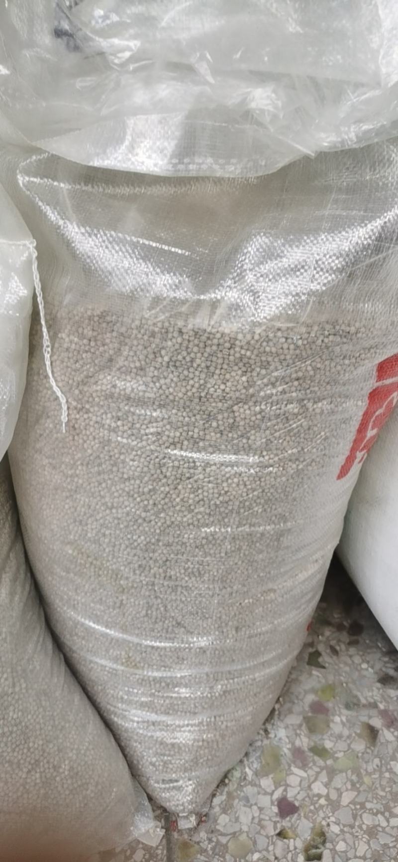 越南足干水洗白胡椒产地供应任何规格各种干度，流通各大市场
