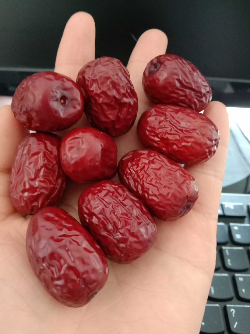 厂家批发人工去核枣，去核灰枣一手货源，