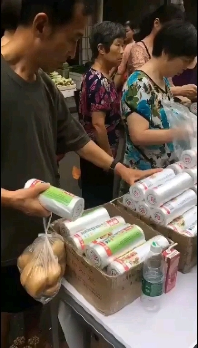 妙兴保鲜膜跑江湖地摊保鲜膜保鲜袋背心袋点断式保鲜膜