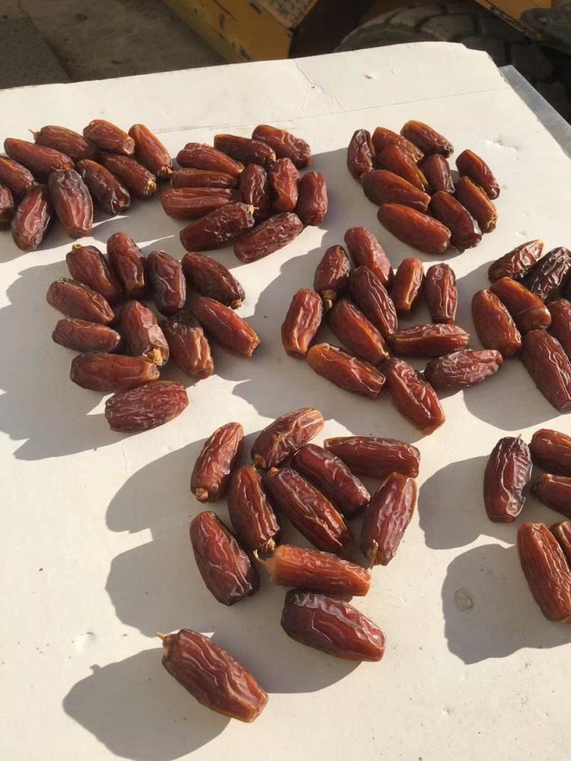 沙特阿拉伯椰枣进口天然大颗粒迪拜椰枣孕妇干果零食