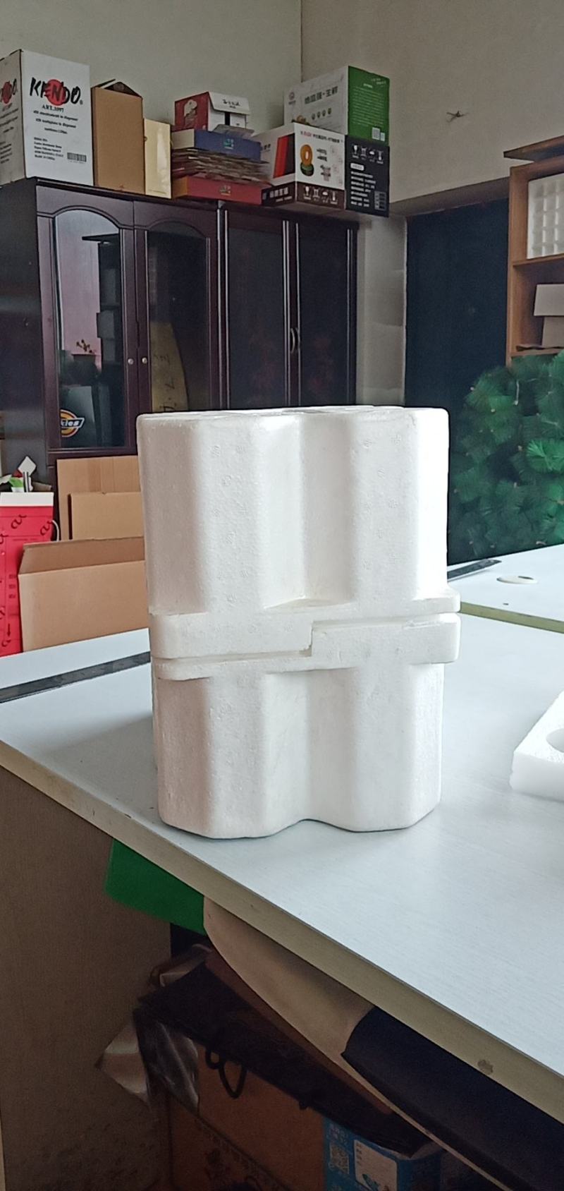 本彩印包装有限公司生产各种规格周转箱，彩箱包装，礼盒包装