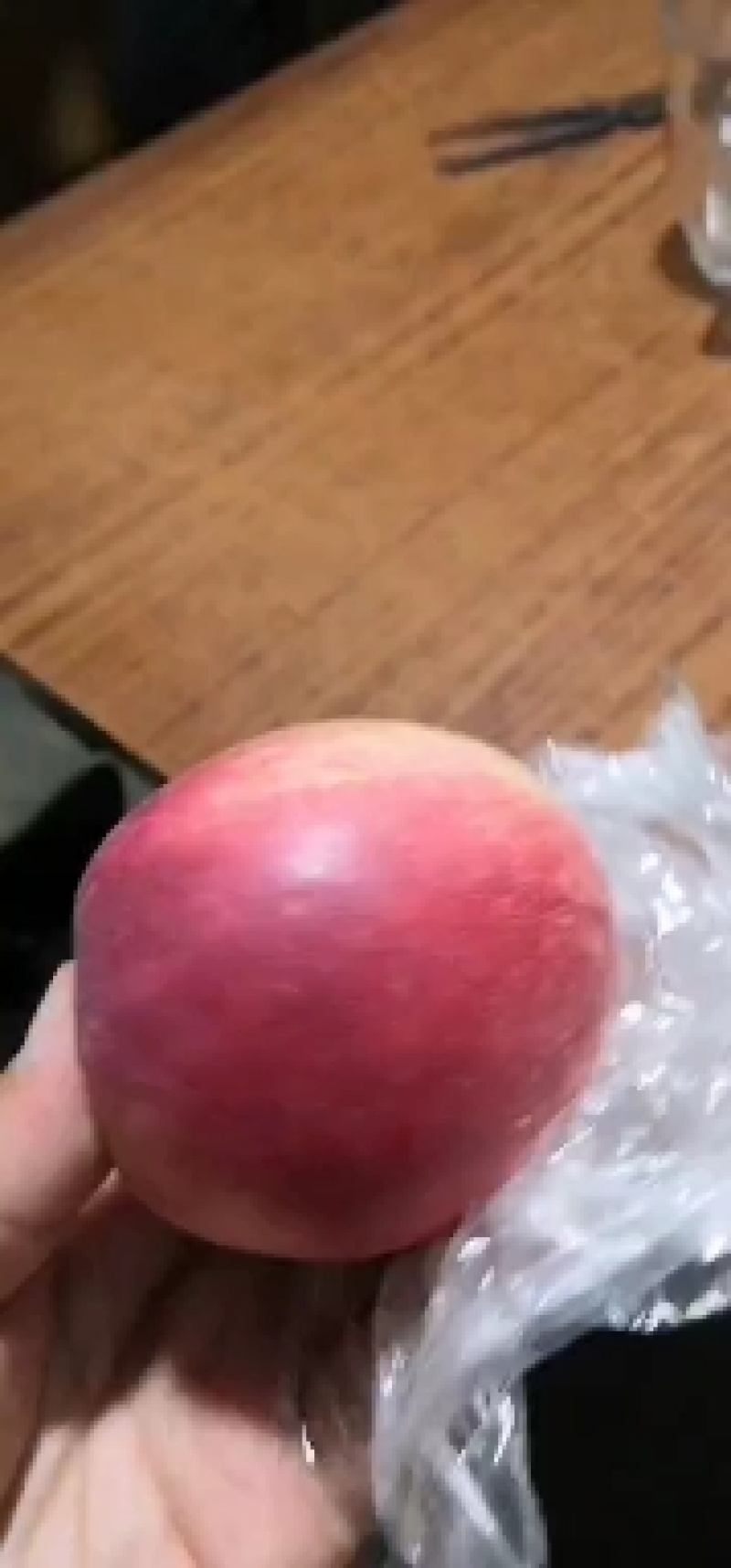油桃，毛桃