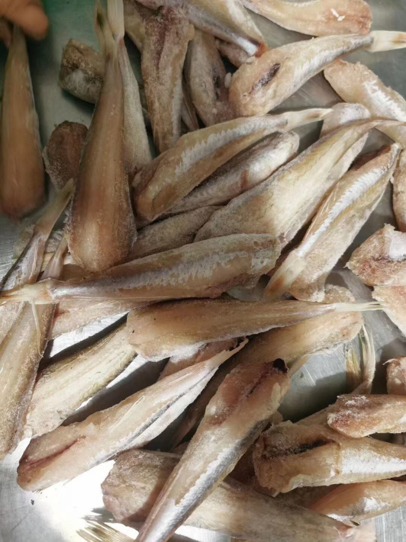 红娘鱼纯鱼肉渔民自家晾晒制作的油炸清蒸都很美味