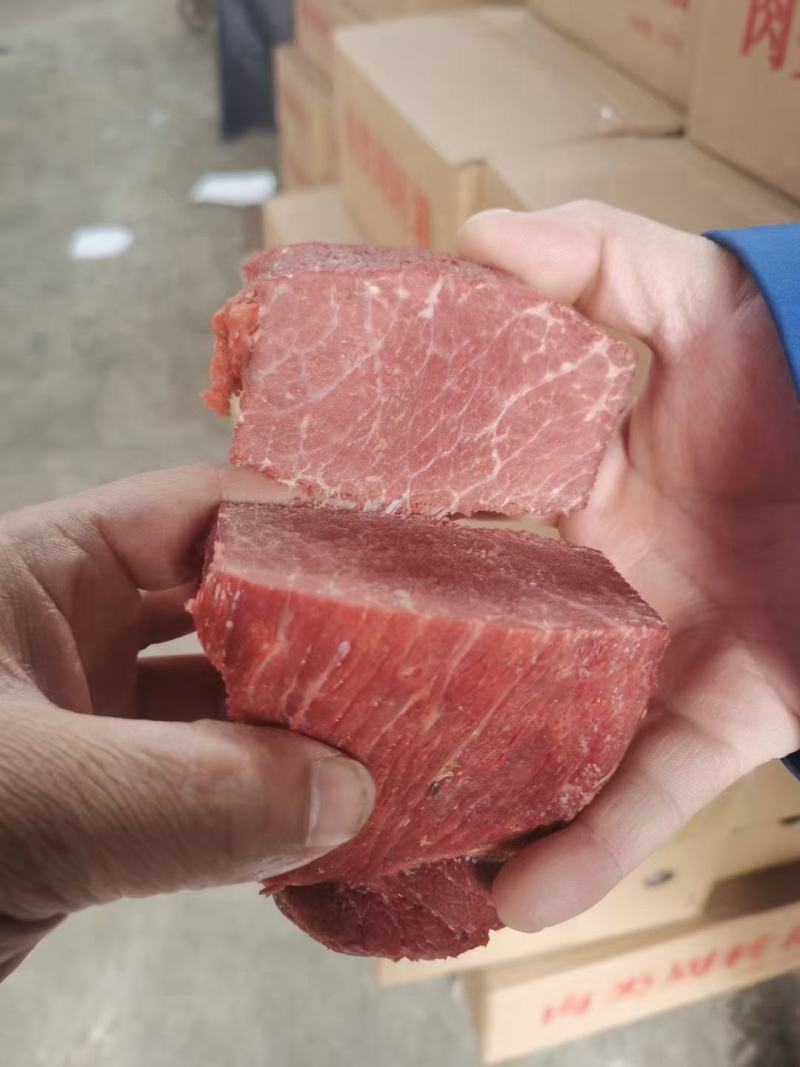 牛肉味猪腱子肉不打粉不注水8成熟腱子肉地摊热卖产品