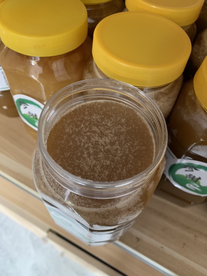 联系我请说在一亩田上看到的纯原生态野生蜂蜜大挂蜜