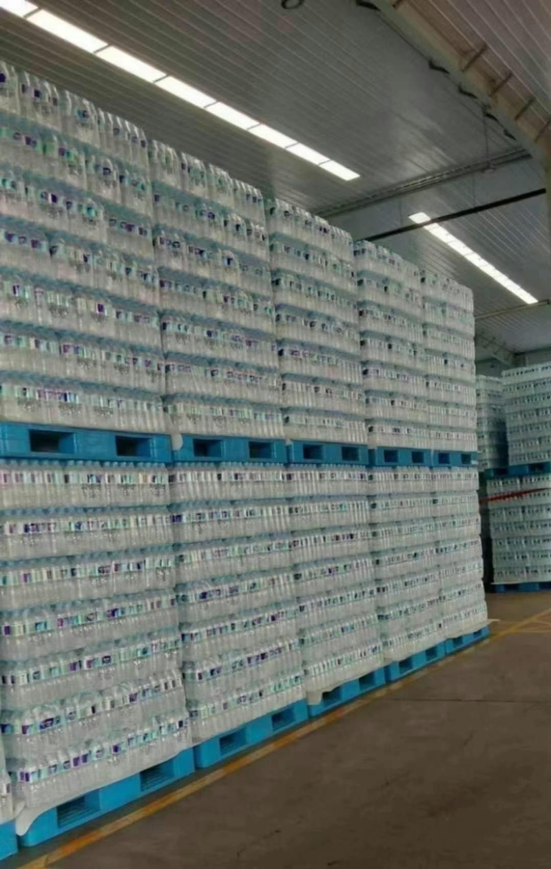社区团购一手货源4月金沙河饮用纯净水，
