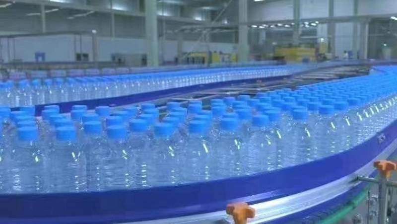 社区团购一手货源4月金沙河饮用纯净水，
