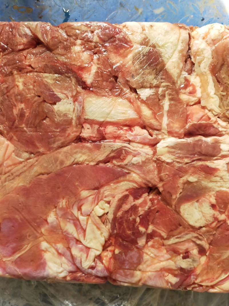 剔骨羊肉，羊板肉，欢迎各位老板光临！量大从优。