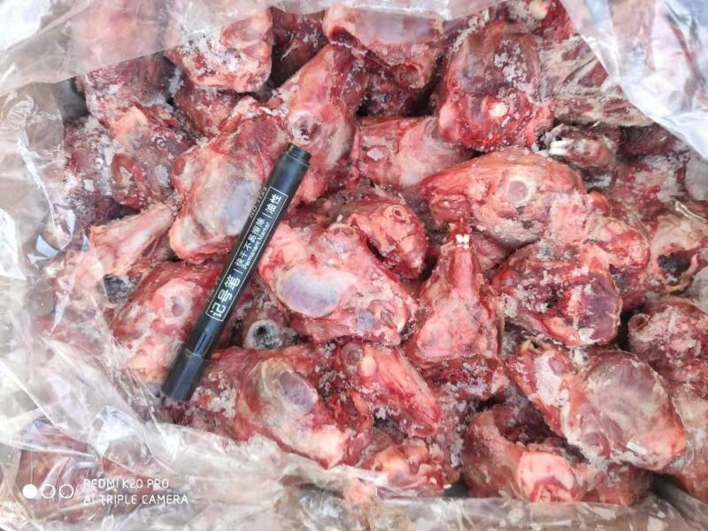 兔头，兔肉，兔腿，一手货源充足。。。。。