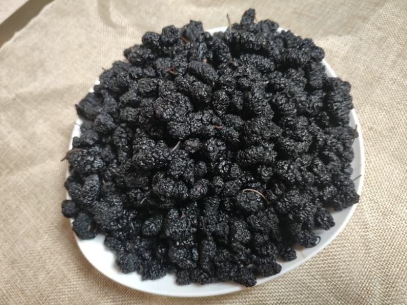新疆桑葚果干货无添加硫熏保持原生态批发供应产地直发一手