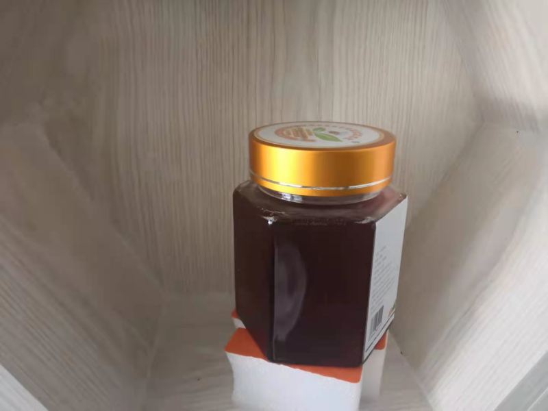 土蜂蜜，贵州农村大山里的百花蜜，保证现取新鲜