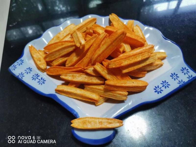 网红土豆脆条4个口味卖10元一斤模式地摊展会热卖