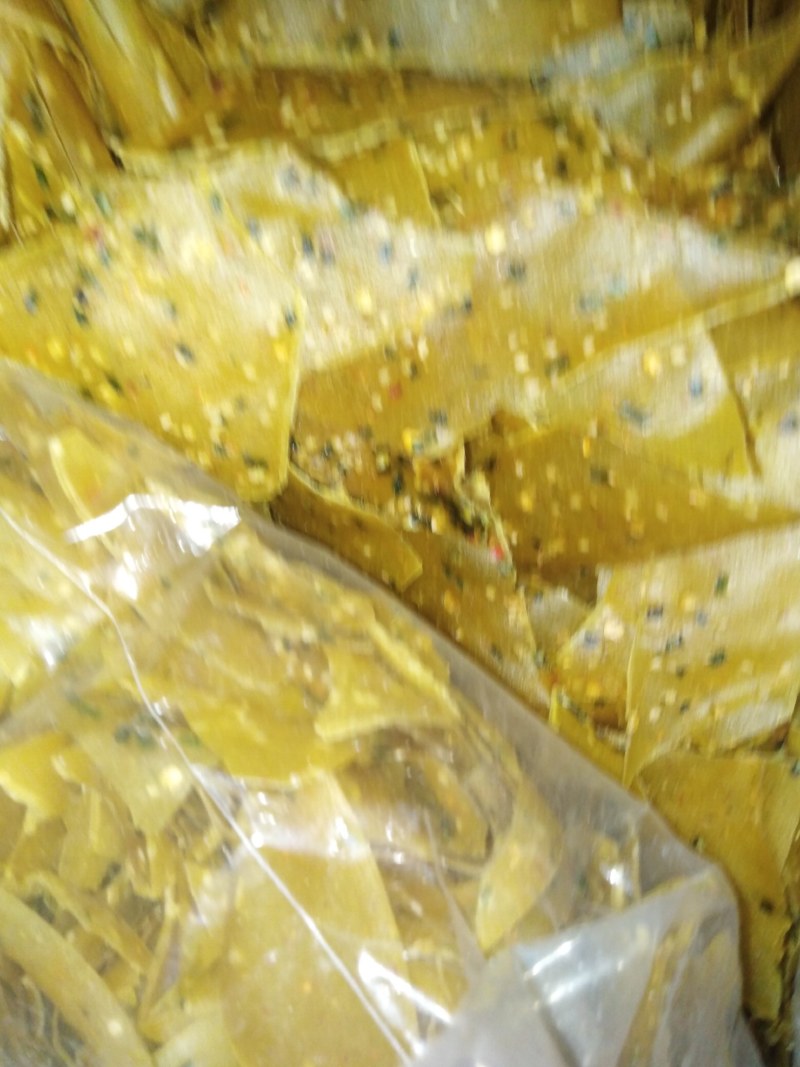 烫皮骨(客家风味小吃)