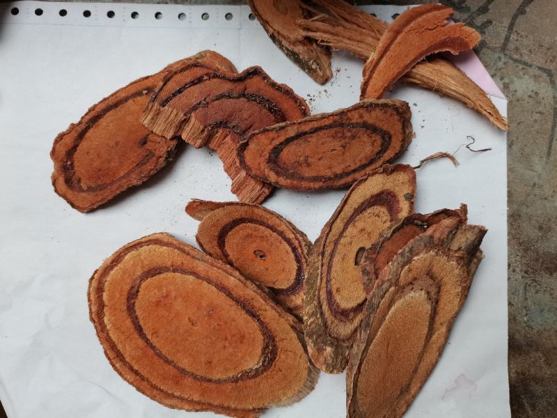 鸡血藤b级统货好统货看批发零售支持混及各种药材碎渣供应
