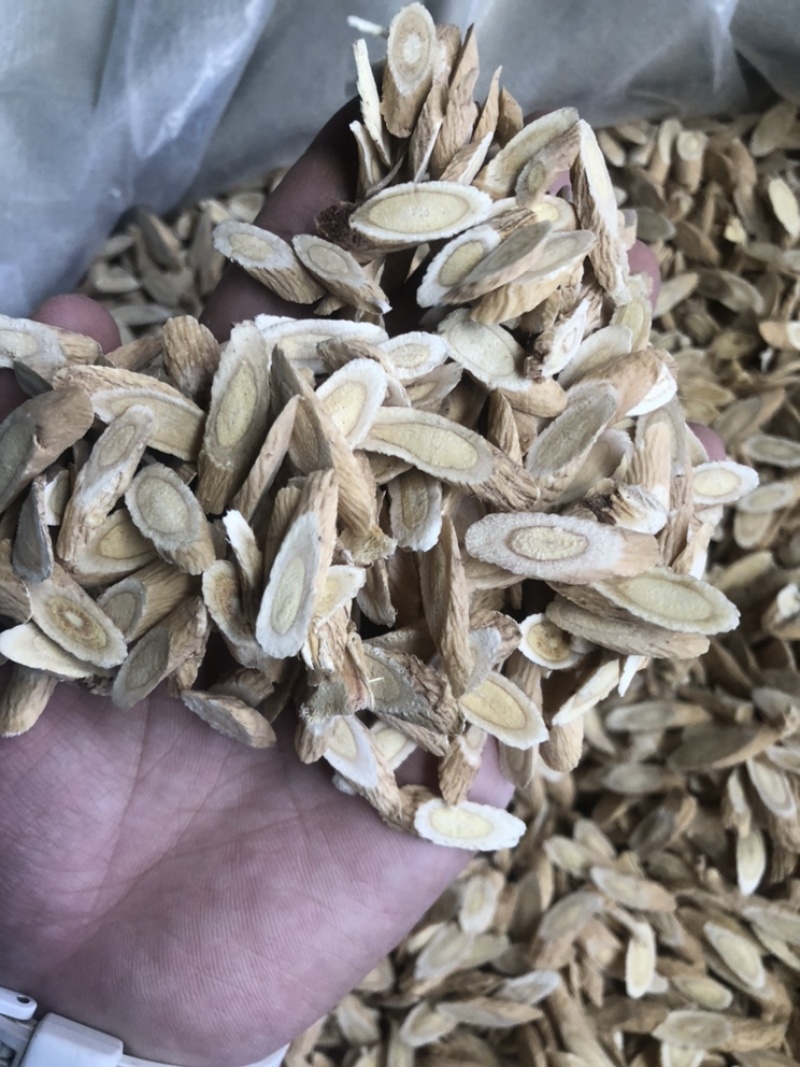黄芪片小黄芪大粉料中片黄芪大片黄芪
