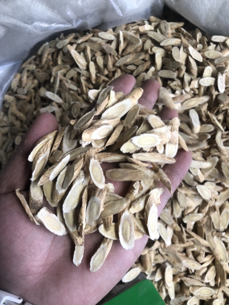 黄芪片小黄芪大粉料中片黄芪大片黄芪