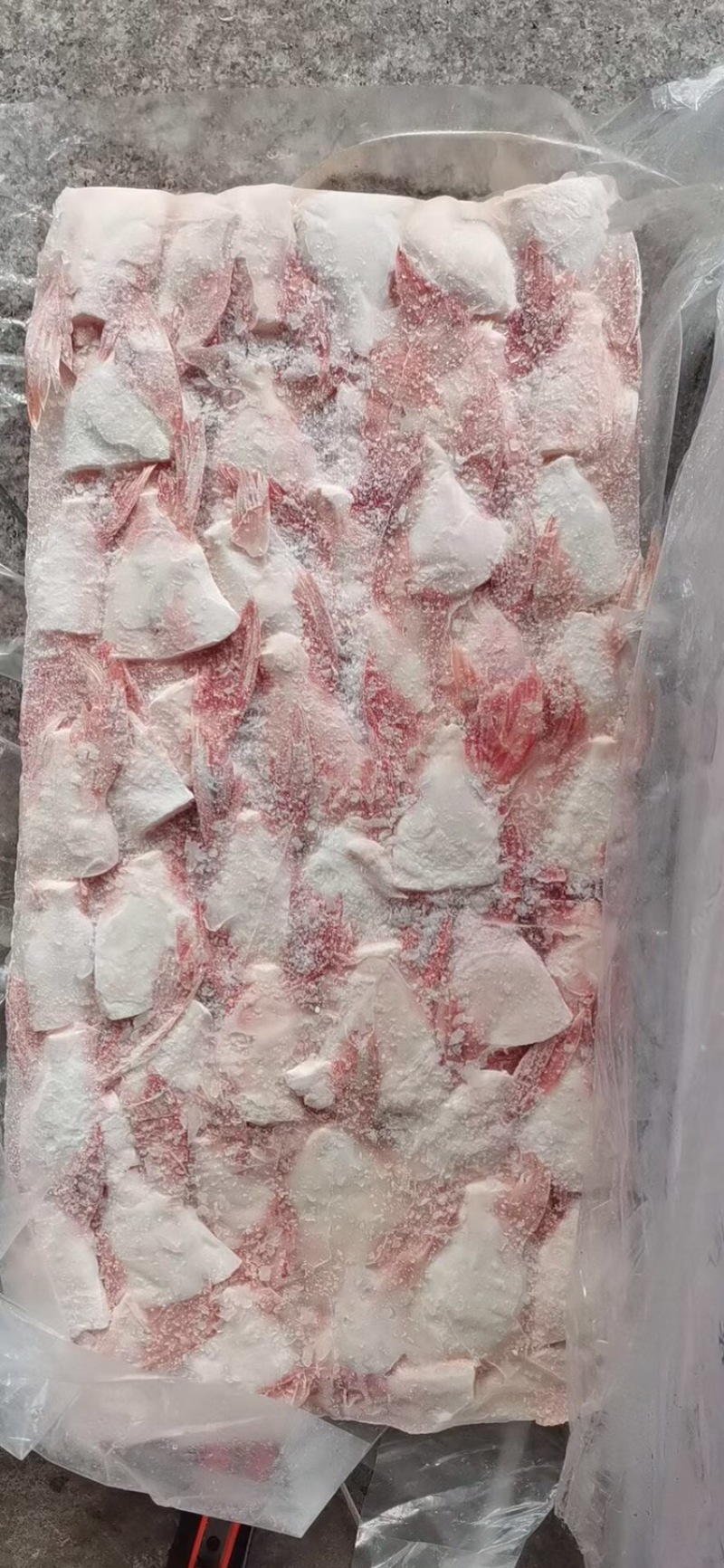 巴沙鱼鱼鳍20斤/件适合工厂加工食堂烧烤店酒楼