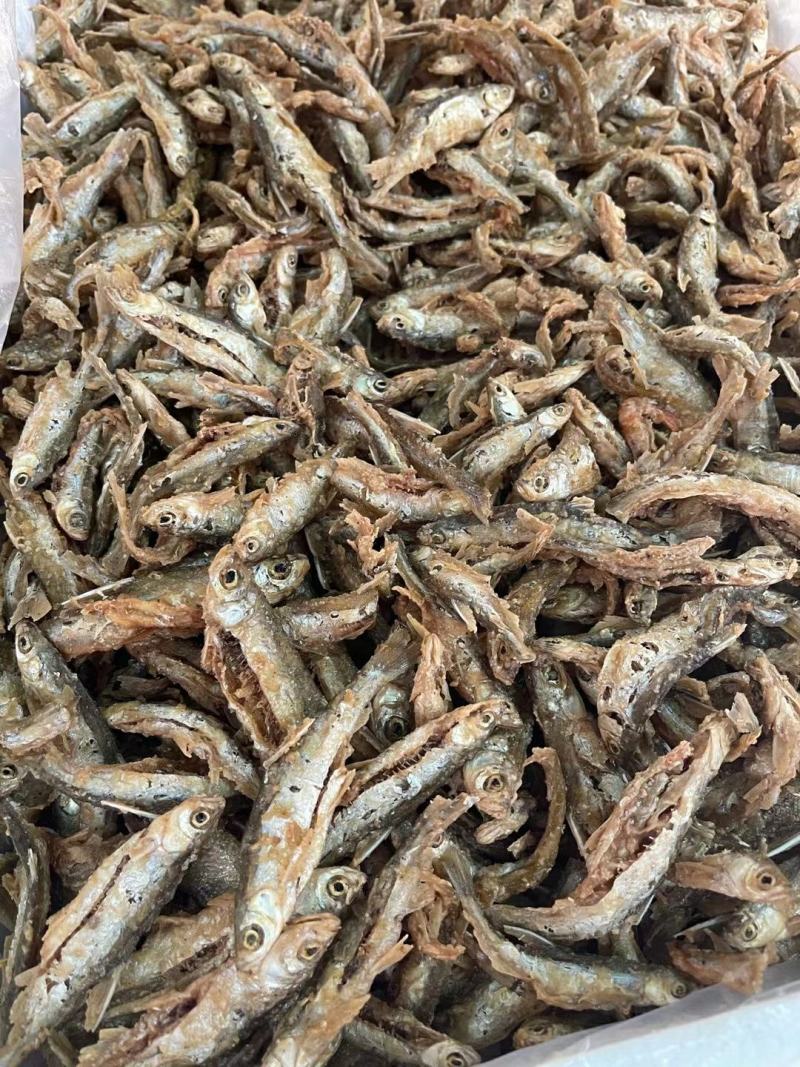 河源油炸鱼仔油炸鱼小干油炸鱼仔即食万绿湖油炸鱼仔