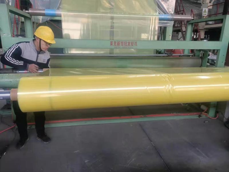 大棚膜8~12丝，厂家直销。欢迎新老客户进店选购。