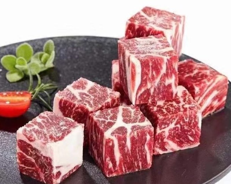 雪花牛肉粒，烤肉，火锅