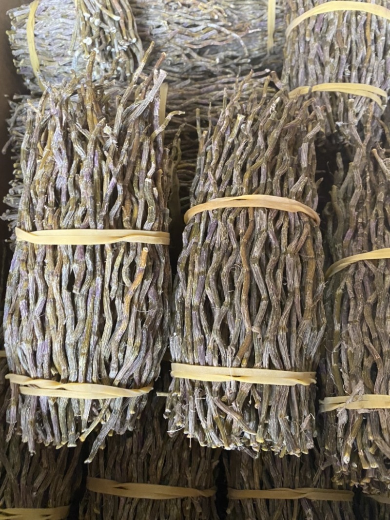 铁皮石斛干条，无硫500g装，临省可以包邮！