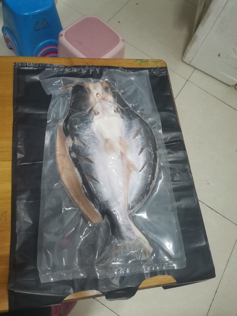 新鲜腌制开背去骨巴沙鱼12条烤鱼专用2斤一条