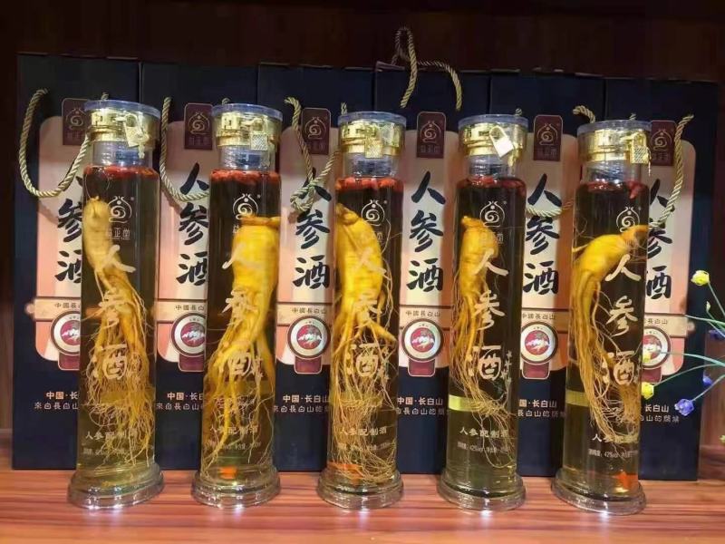 热销老参王人参酒、山参酒，52度纯粮食酿造