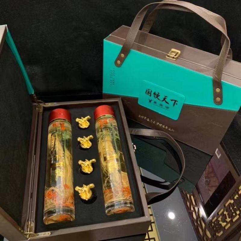 热销老参王人参酒、山参酒，52度纯粮食酿造