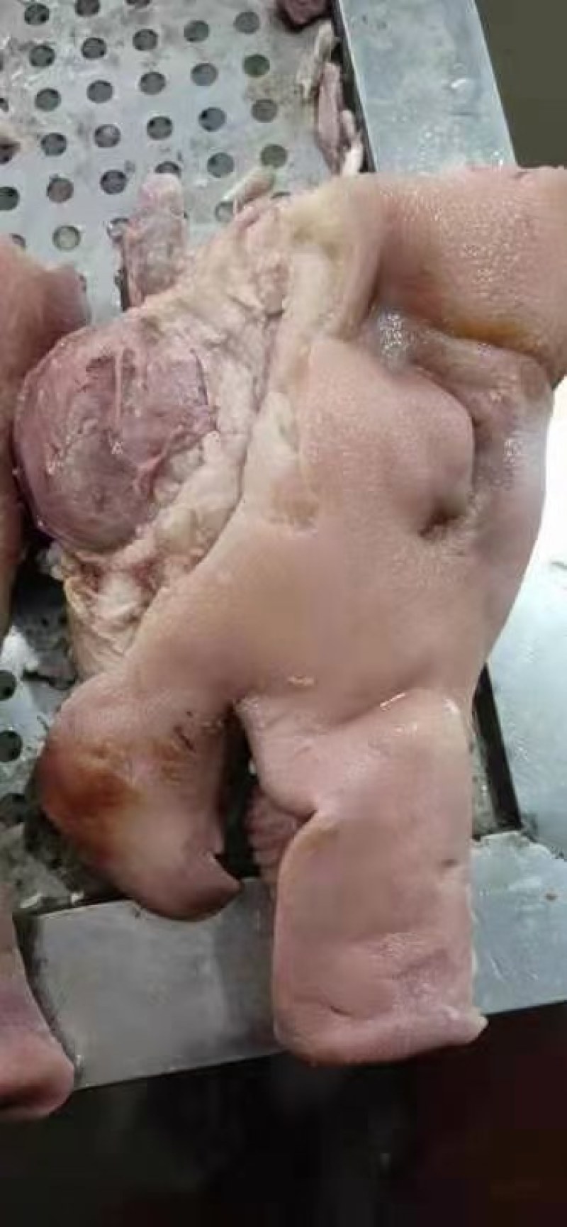 猪头肉，半成熟猪头肉量大从优，感兴趣的老板欢迎光临！