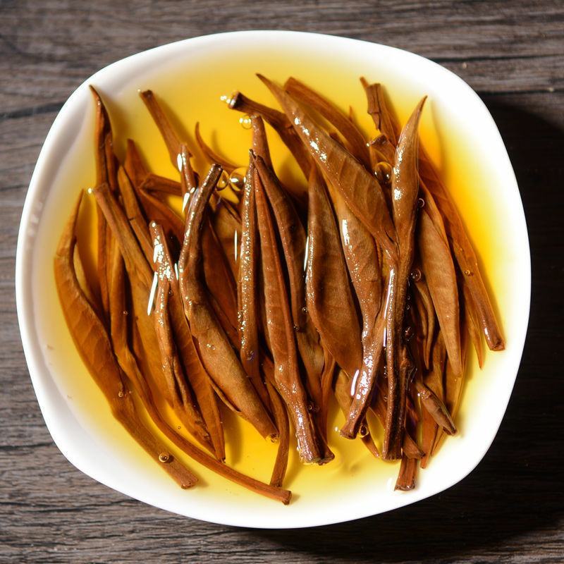 不添加不染色云南凤庆古树滇红茶一级大金针浓香型薯香蜜香礼