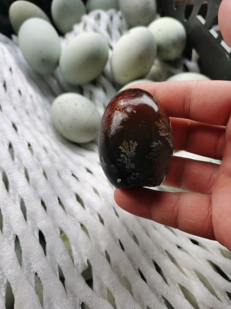 江西松花蛋皮蛋常年批发松花蛋鸭蛋，质量可靠，一手货源