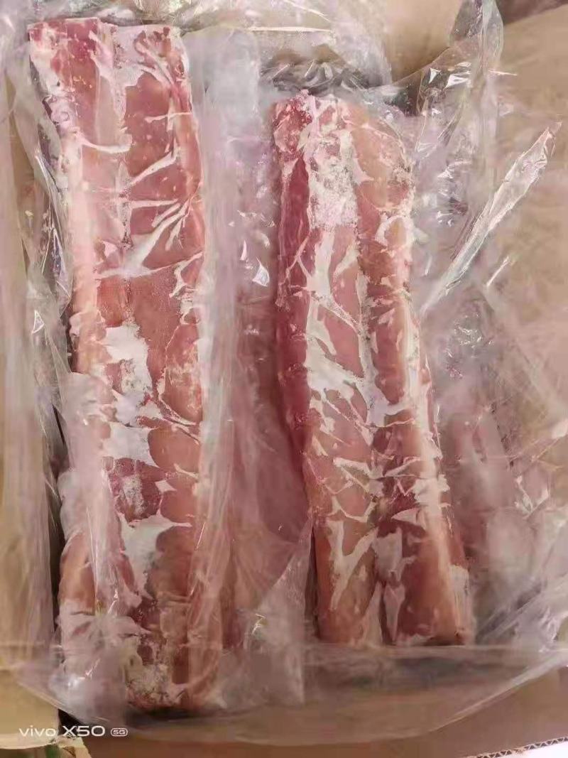 龙骨，国产肥猪龙骨，厂家直销，欢迎来购。