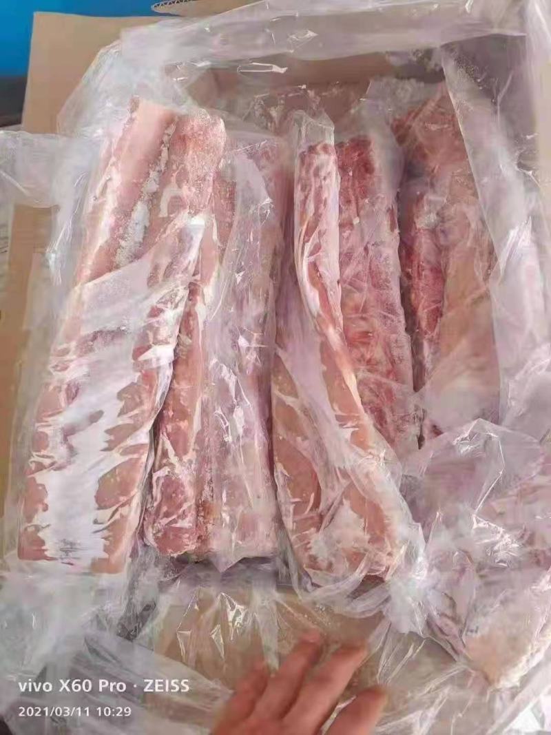 龙骨，国产肥猪龙骨，厂家直销，欢迎来购。