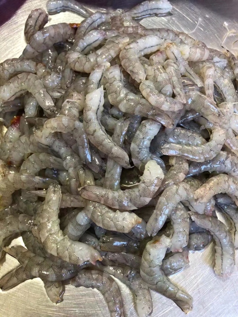 当天现扒对虾肉，虾仁，买的放心，吃得安心，无添加剂