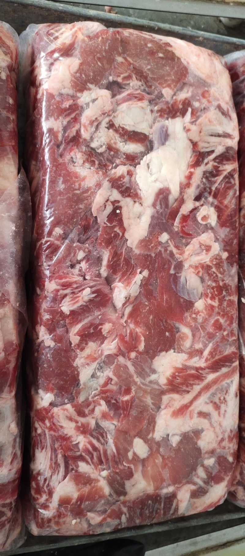 山东牛碎肉纯干牛碎肉量大诚信经营互惠互利欢迎选购