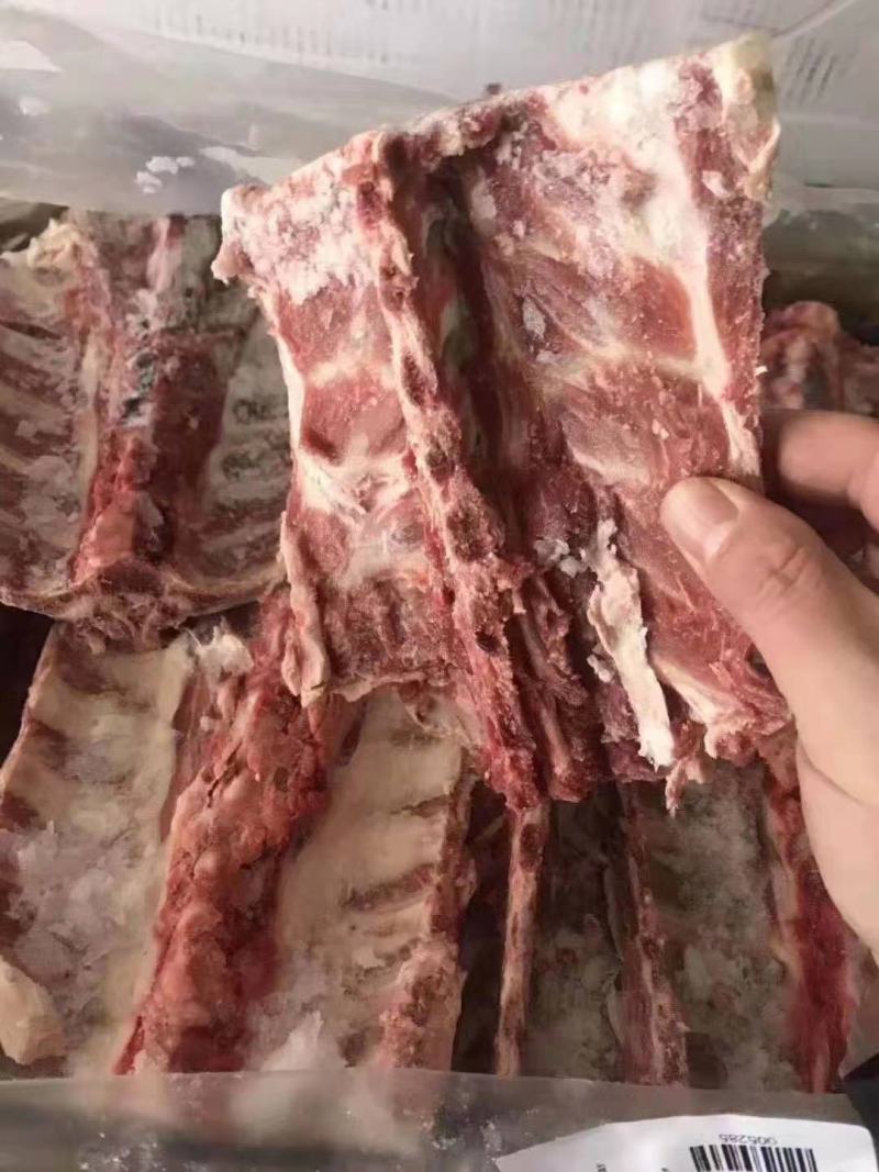大家好我是河北省河间市伊彬清真羊副产品，羔羊脊骨