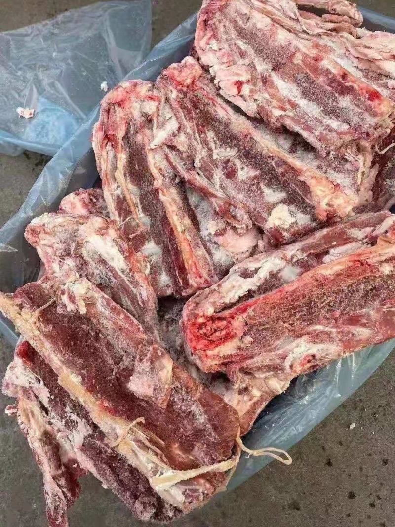 大家好我是河北省河间市伊彬清真羊副产品，羔羊脊骨