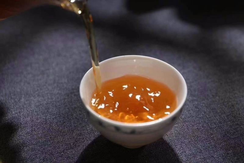 2003年普洱茶金奖老生沱茶100克/沱