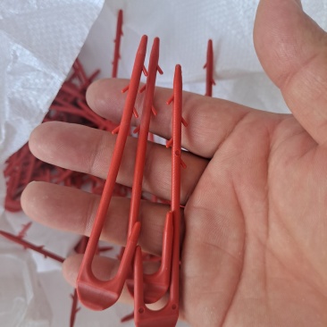 草莓西瓜压蔓叉月季多肉压蔓器
