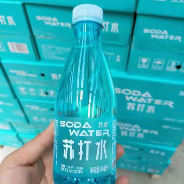 苏打水
