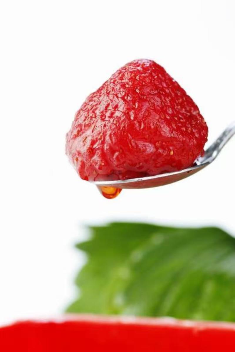 东港冰冻草莓生产商，三证齐全可进商超，全国支持落地配