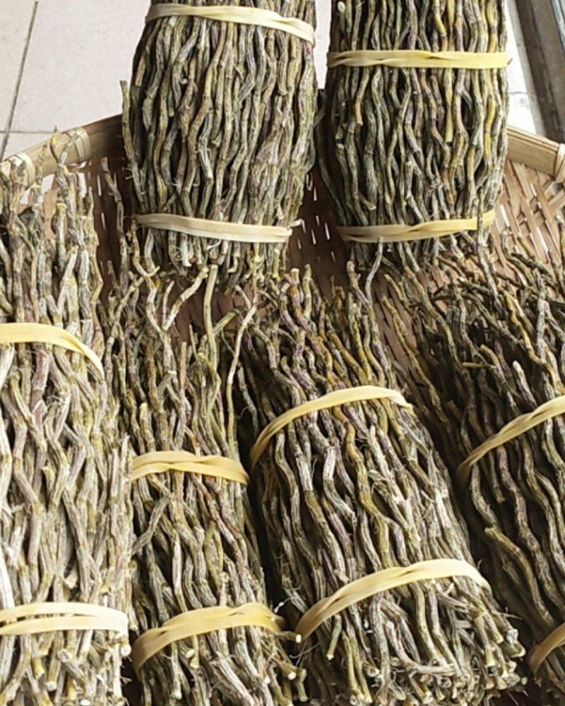 广西来宾金秀大瑶山铁皮石斛干条，称九大仙草
