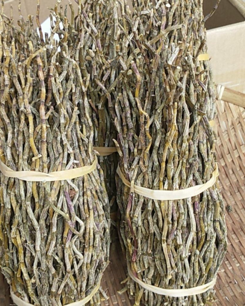广西来宾金秀大瑶山铁皮石斛干条，称九大仙草