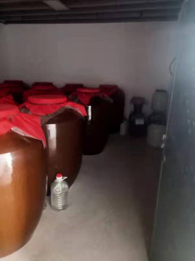滇韵酒坊云南禄丰广通二级自然水源保护区山泉纯酿粮食酒