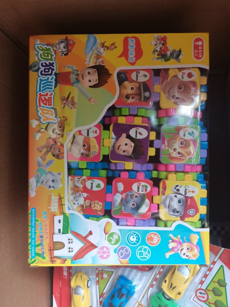 江湖地摊批发儿童玩具车模型男女孩小玩具夜市网红摆摊玩具泡