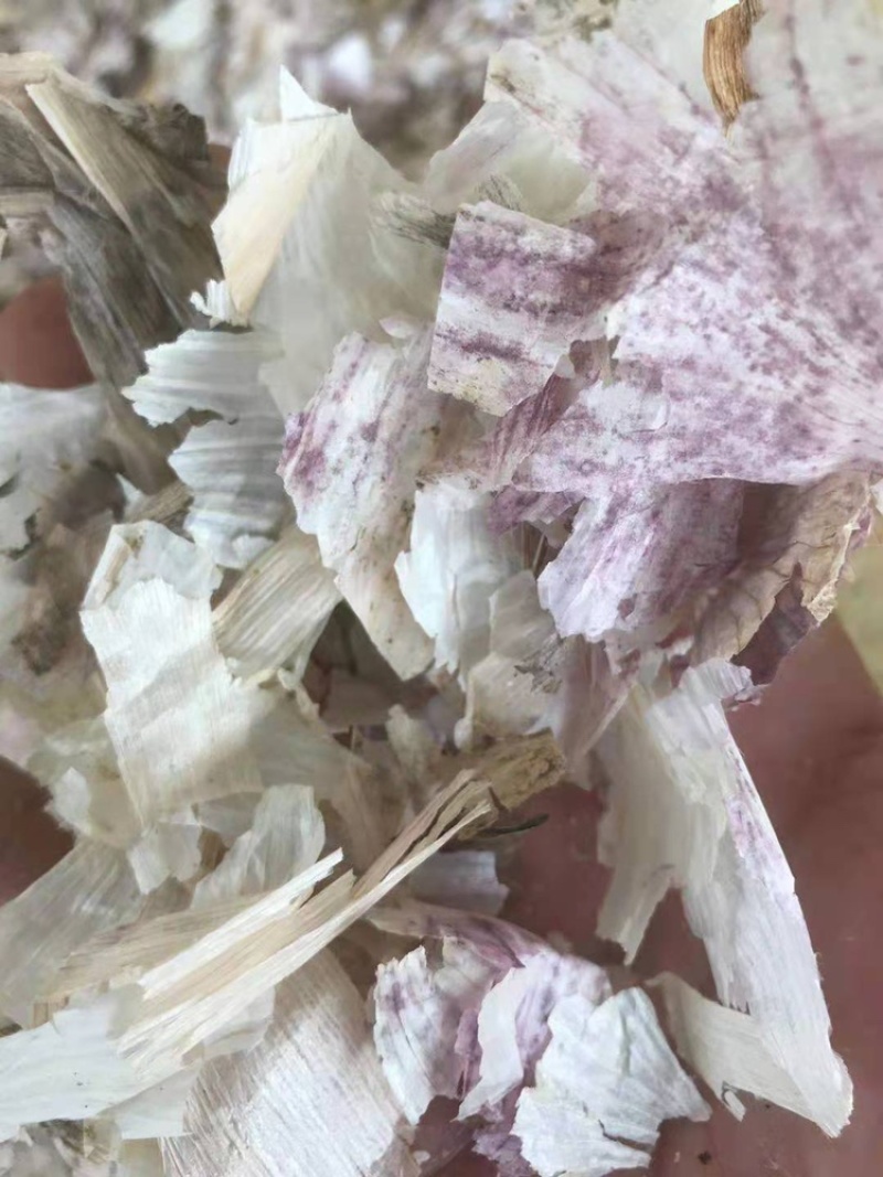 厂家直销优质大蒜皮夏季喂牛羊无土无霉变质量保证