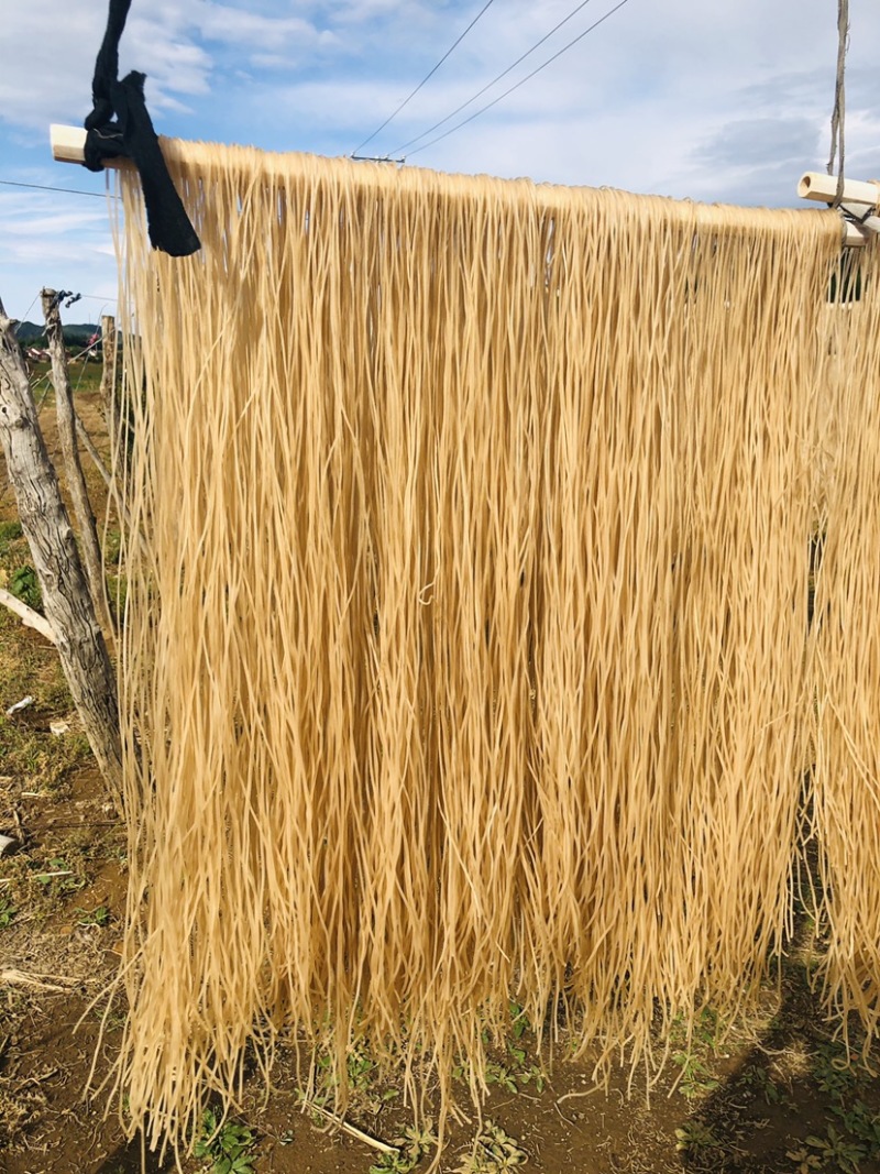 土豆粉木薯粉山药粉条地瓜粉条传统手工制作