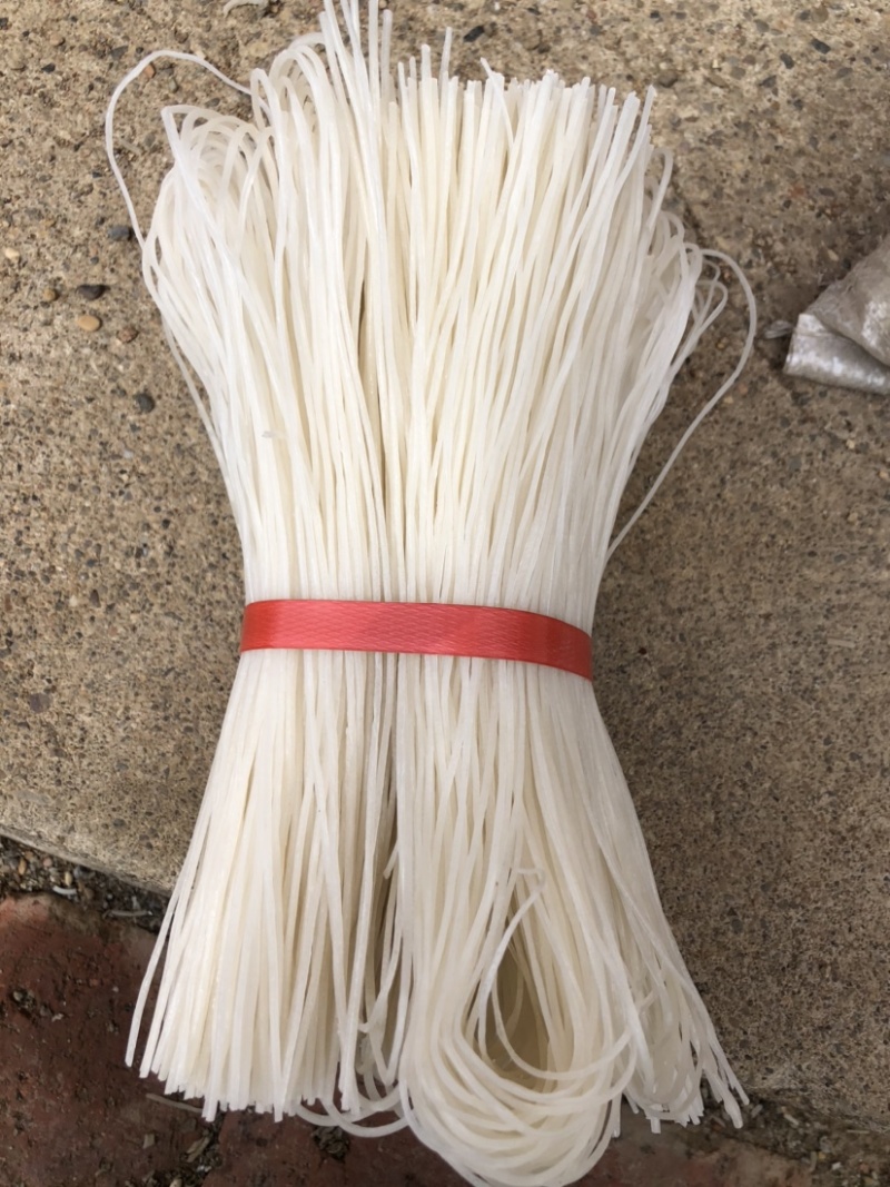 土豆粉木薯粉山药粉条地瓜粉条传统手工制作